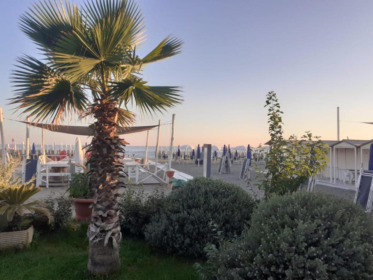 Rome Sea Apartment Лидо ди Остия Екстериор снимка