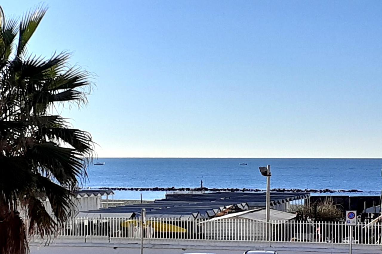 Rome Sea Apartment Лидо ди Остия Екстериор снимка