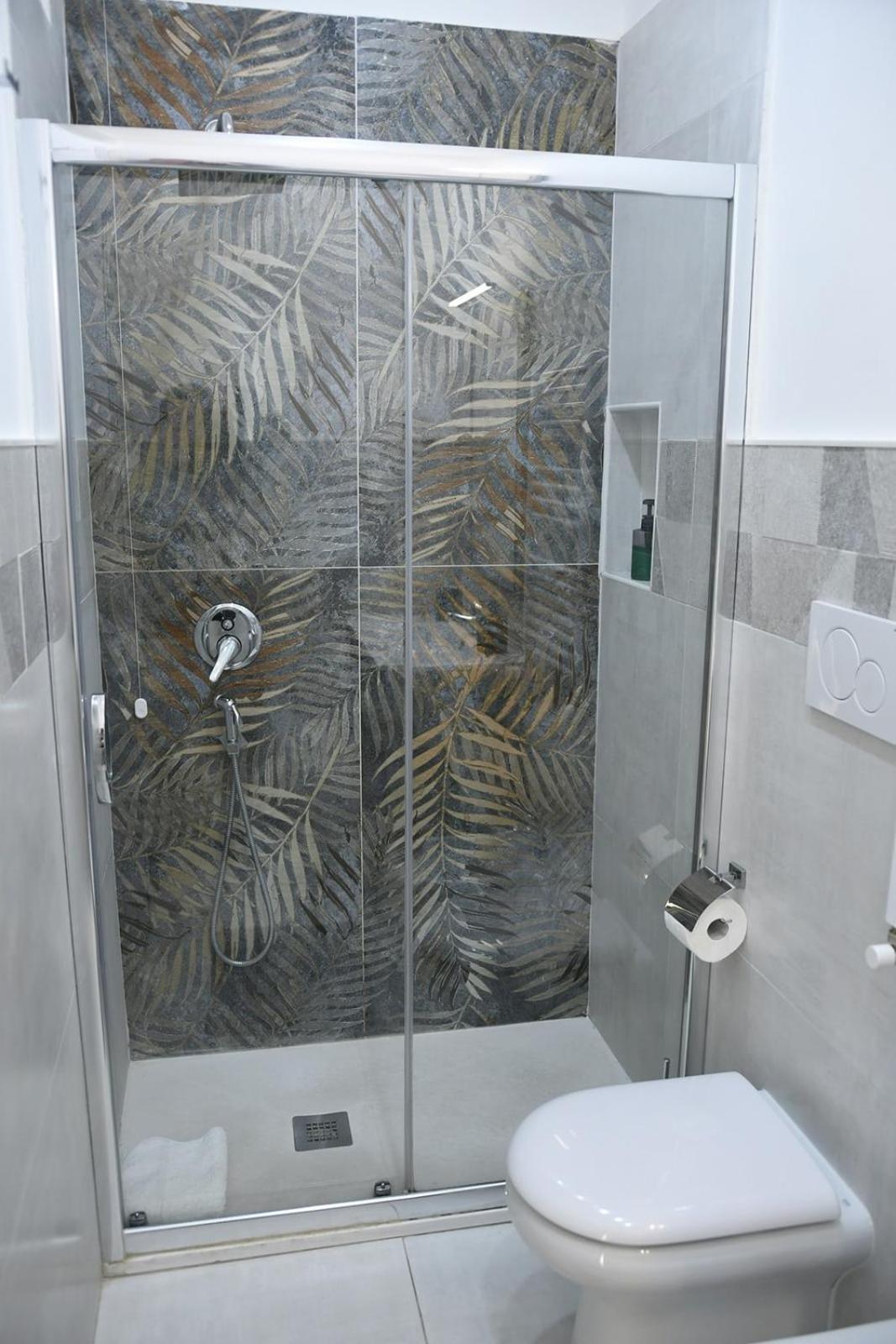 Rome Sea Apartment Лидо ди Остия Екстериор снимка