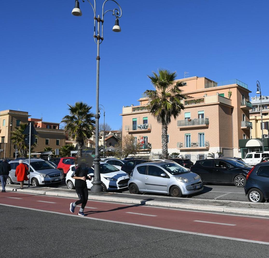 Rome Sea Apartment Лидо ди Остия Екстериор снимка